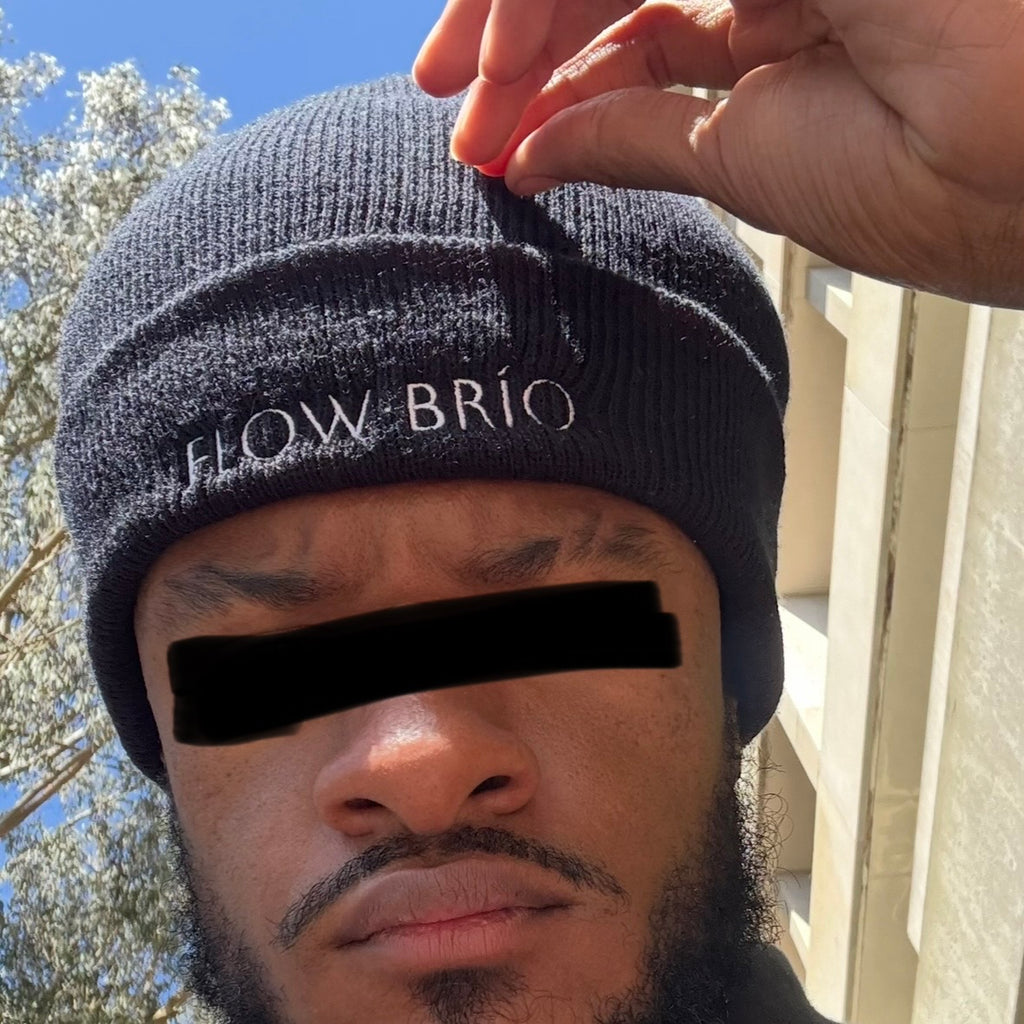 Flow Brío Originals Typography Beanie